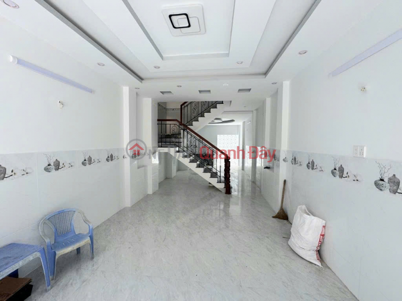 House for Sale in Car Alley on Tran Thu Do Street, Tan Phu, Area 4x15m, 3 Floors, 4 Bedrooms, 4 Bathrooms. Vietnam Sales, đ 6.2 Billion