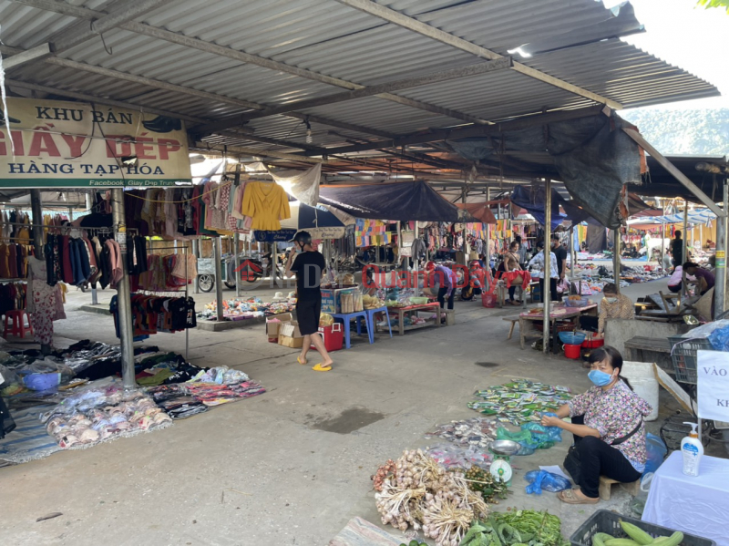 Bán nhà thổ cư tại Tân Trào, Sơn Dương, Tuyên Quang. Cách chợ 1,5km. Kinh doanh dc. Giá 30 tr/m2 Niêm yết bán