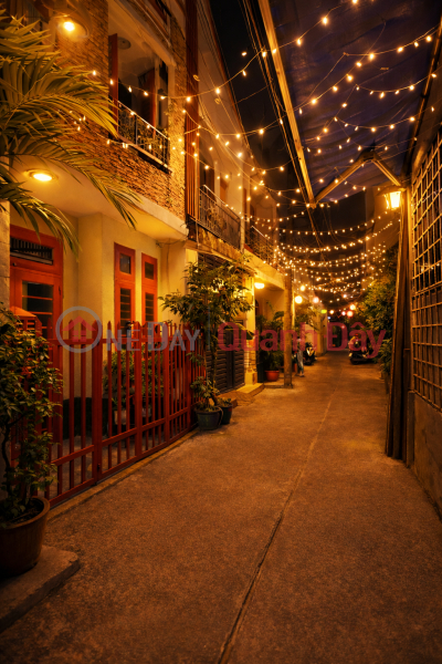 Property Search Vietnam | OneDay | Residential Sales Listings | HUYNH VAN BANH HOUSE, 55M2, 4 FLOORS, 4M FRONTAGE, 4M ALLEY, JUST A FEW STEPS TO TRUCK ACCESS, HIGH-CLASS RESIDENTIAL AREA