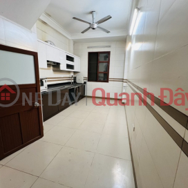 BÁN NHÀ RIÊNG Ô TÔ VÀO NHÀ Phố Ngọc Lâm 37m2 X 5 Tầng X 11.5 Tỷ Long Biên. _0