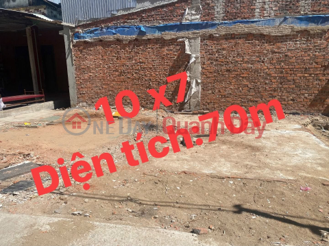 Selling a beautiful plot of land behind the main road of Nguyen Dinh Chieu. _0