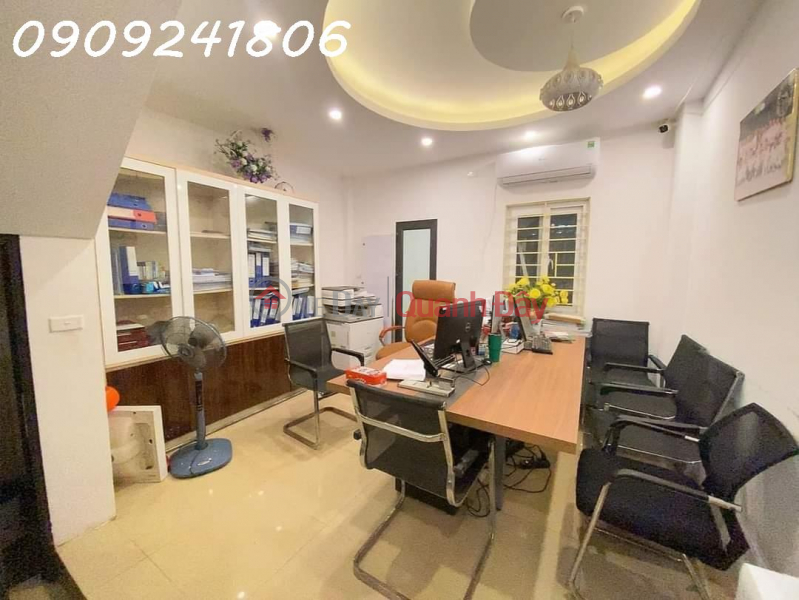 NEAR THE STREET, NEAR CAR - BEAUTIFUL HOUSE TO LIVE NOW. Tran Cung - Hoang Quoc Viet 5 floors, mt 3.85m, 4.55 billion Cau Giay Vietnam Sales | đ 4.55 Billion