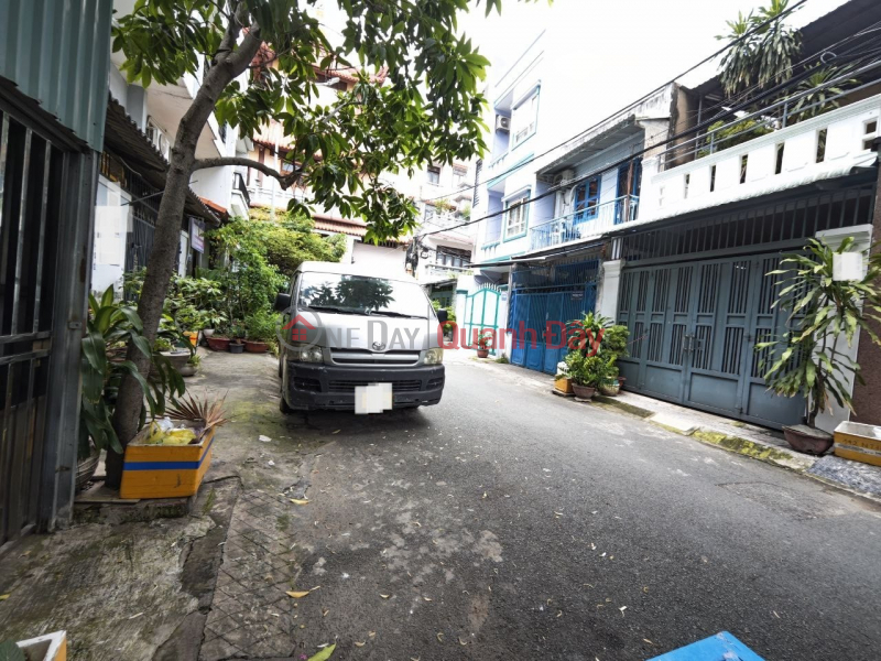 Bán nhà mặt phố 102m² - MT Nguyễn Thái Học, Tân Phú - 22 CHDV Niêm yết bán