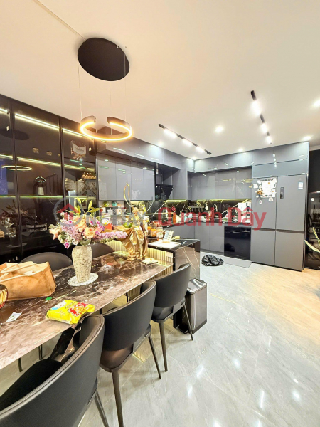 MỘT CĂN DUY NHẤT LẠC LONG QUÂN LÔ GÓC , THANG MÁY Ở NGAY 58M 6TẦNG 15.2TỶ | Việt Nam, Bán | đ 15,2 tỷ