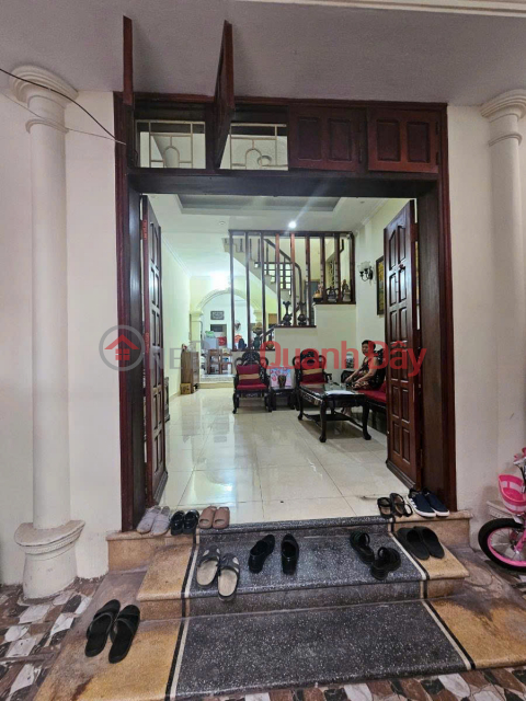 HOUSE FOR SALE IN KHUONG DINH - Standard red book 66m2 x 4 floors only 155 million\/m2 _0