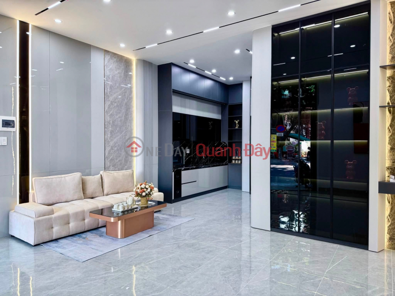 Stunning 3-story, 3-level building with a prime location in Hai Phong - right next to AEON Mall. Vietnam, Sales | đ 11.5 Billion