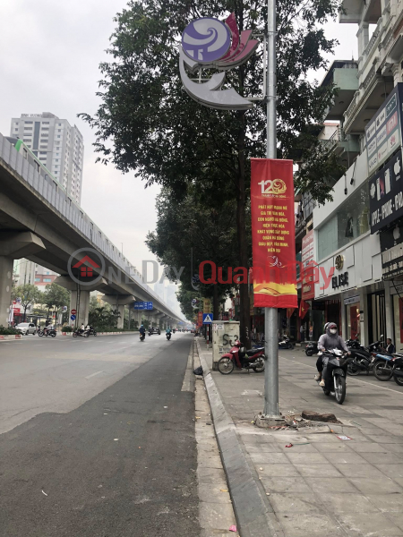 Làm ơn chọn | Nhà ở, Niêm yết bán | đ 30,8 tỷ