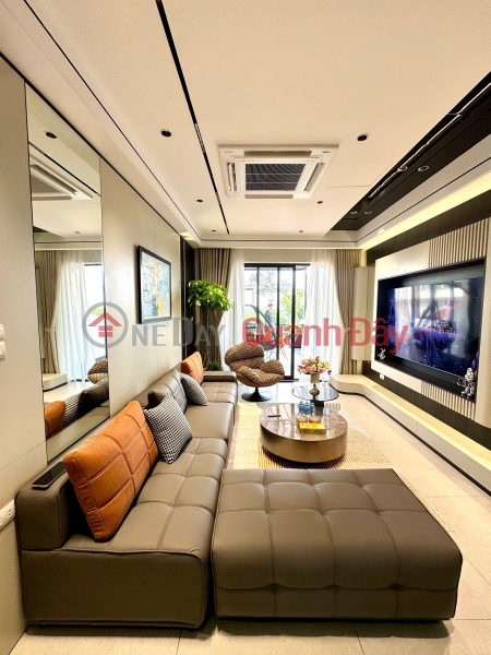 , Please Select | Residential | Sales Listings đ 15.5 Billion