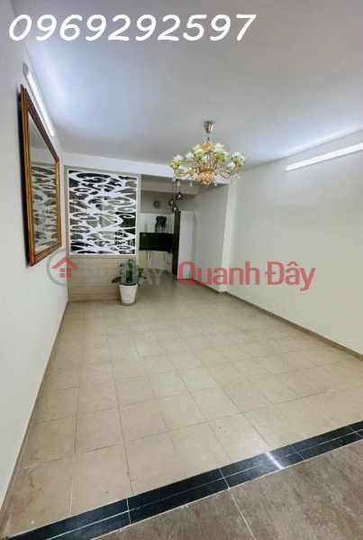 Property Search Vietnam | OneDay | Nhà ở, Niêm yết bán | Nhà HXH CMT8 Quận 10 - 35m² - 2 Tầng - Sổ Vuông Đẹp - Gần Mặt Tiền - Chỉ Nhỉnh 6 Tỷ - LH Ngay!