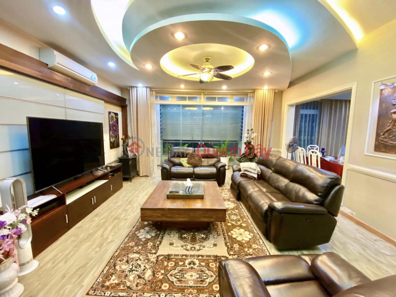 Selling Giang Van Minh house, Corner lot, Avoid car, Elevator, 150m2, price 40.5 billion VND Sales Listings