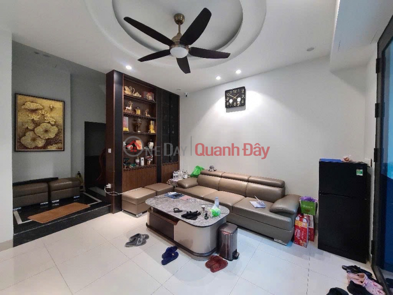 , Please Select, Residential, Sales Listings | đ 15.5 Billion