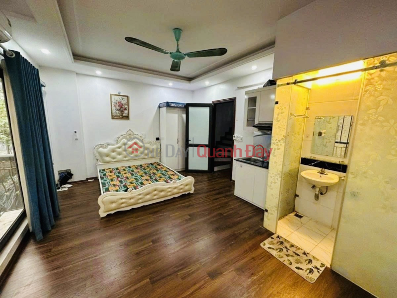 Corner Lot Minh Khai, Hai Ba Trung, 35m2 Car, Business Sales Listings