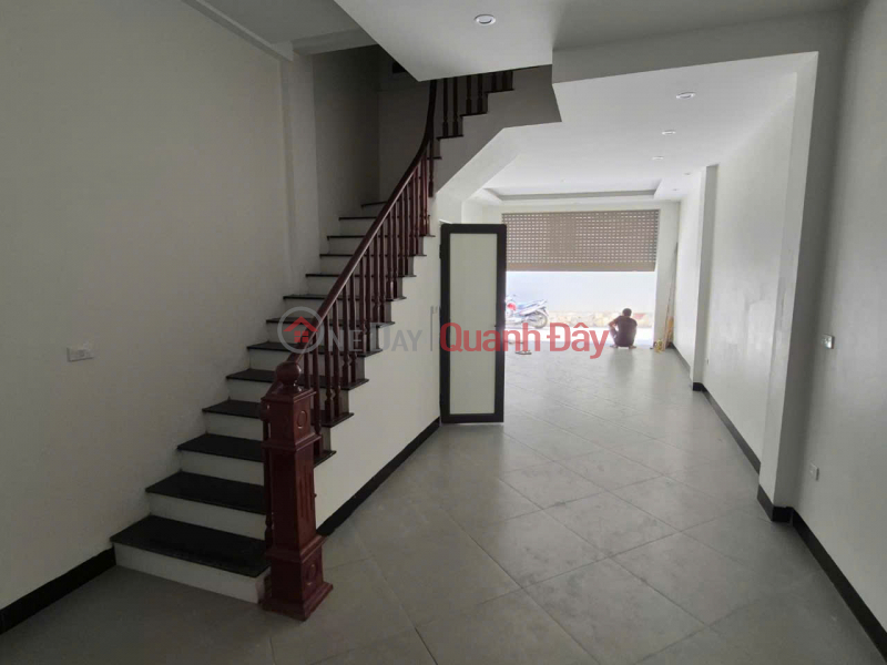 Property Search Vietnam | OneDay | Residential, Sales Listings | PRIVATE HOUSE FOR SALE IN GIAP BAT STREET, 45m2, 5 FLOORS - FACING THE ALLEY - CAR ACCESS