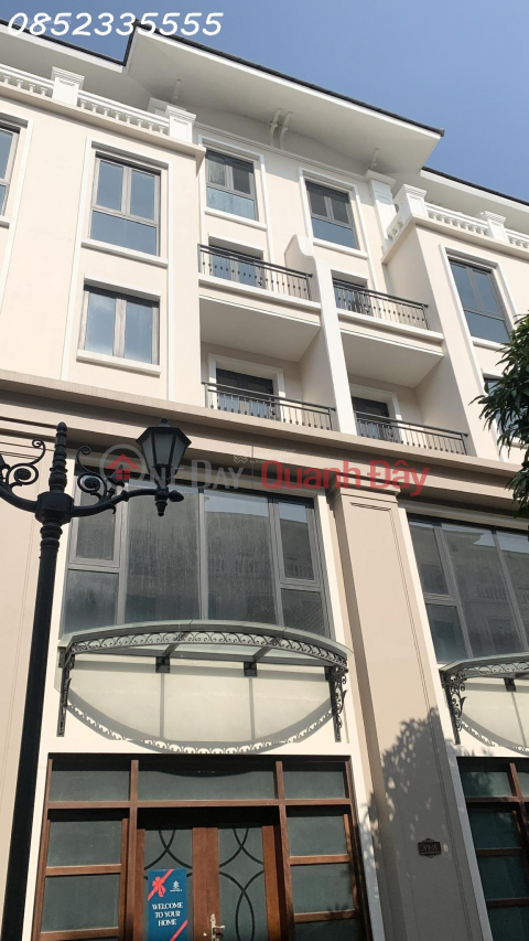 Urgent sale of a house on West Bay Street, number 0, the widest road leading to Masterise Ocean Park 3 apartment complex. _0