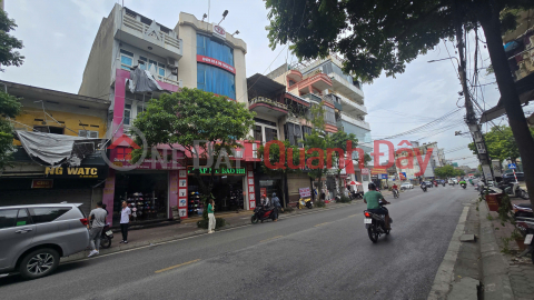 Bán nhà 99 Phạm Ngũ Lão, phường Lê Thanh Nghị, Hải Dương (nay là Hải Phòng). 135m2, MT 4.65m, 2 tầng, miễn TG _0