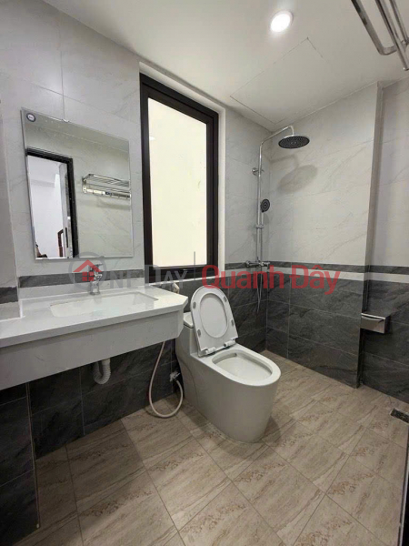 A "MASSIVE" CASH FLOW BUILDING IN THANH XUAN, GENERATING 110 MILLION VND\\/MONTH - 7 FLOORS WITH ELEVATOR - PRICE 30 MILLION VND\\/SQM, Vietnam Sales đ 19.78 Billion