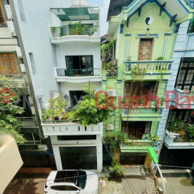 Hoàng Văn Thái, hoàng cung mini 2 ô tô vào nahf, thế đất trường thọ _0