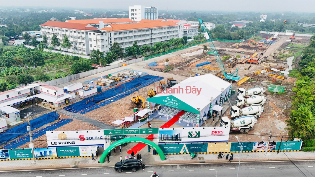 Property Search Vietnam | OneDay | Residential | Sales Listings THE EMERALD GARDEN VIEW Luxury apartment for only 7 million VND\\/month, 54m2, the best buy with a perfect view and green living.