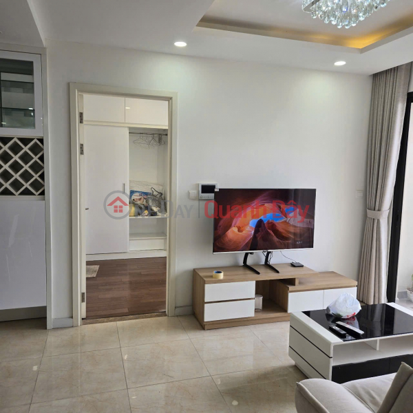 | Please Select Residential, Sales Listings đ 7 Billion