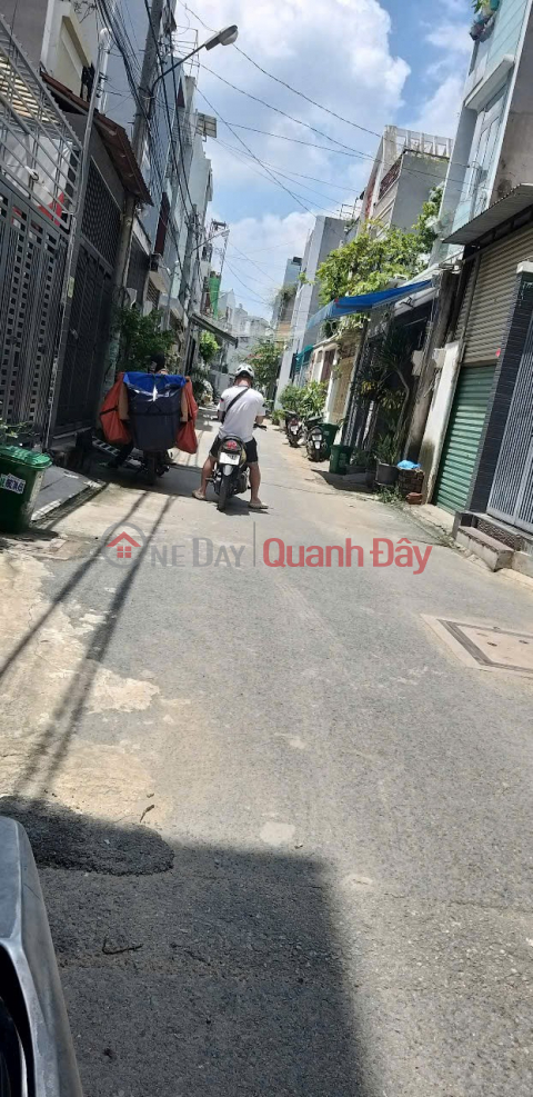 Nhà đẹp, thiết kế hiện đại, đúc thật 4 tầng, nằm trong khu dân cư hiện hữu, hẻm xe tải chạy vi vu, an ninh _0