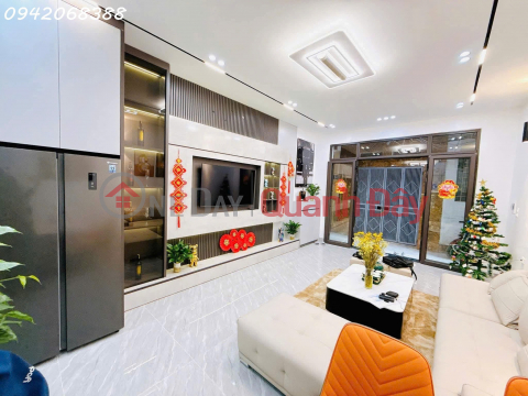 bán nhà Trương Định, Tương Mai, Hoàng Mai DT42m x 7,9T, ngõ xe ba gác tránh, nhà siêu đẹp. _0