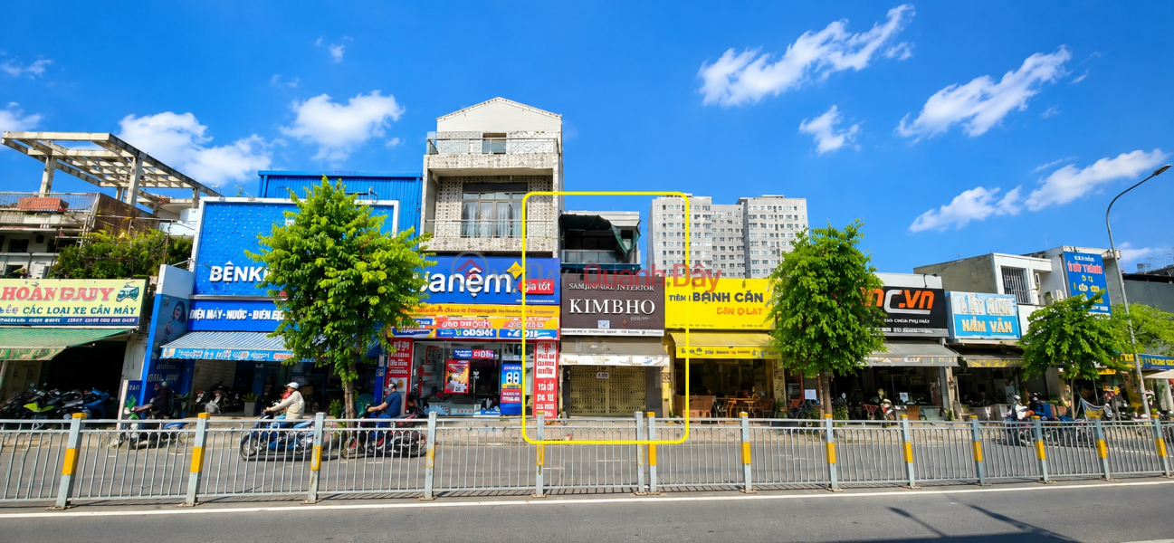 Property Search Vietnam | OneDay | Residential | Rental Listings | House for rent on Luỹ Bán Bích street, 88m², 3 floors, near intersection and park.