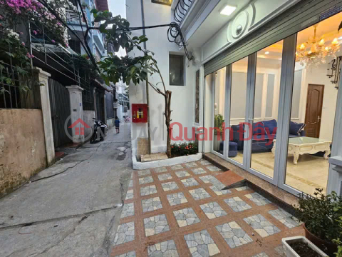 PRIVATE HOUSE FOR SALE IN BAT KHOI STREET - LONG BIEN, 32 SQM, 5 FLOORS, 4 M FRONTAGE, 6.2 BILLION. _0