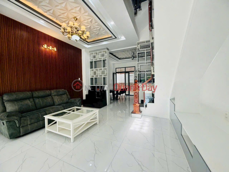 Property Search Vietnam | OneDay | Residential | Sales Listings HOUSE IN A CAR-ACCESSIBLE ALLEY, HUYNH TAN PHAT STREET, 4 FLOORS, SLIGHTLY OVER 7 BILLION VND, FURNITURE INCLUDED.