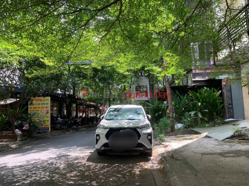 Property Search Vietnam | OneDay | Residential Sales Listings, Selling 5 adjacent lots, corner 2 street frontages near Dong Khoi street, near Dong Nai University. Price 52 billion!