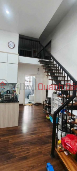 đ 5,9 tỷ Bán căn chung cư Duplex 108m tại 137 Nguyễn Văn Cừ, giá siêu hợp lý chỉ hơn 5 tỷ còn tl. LH 0936123469