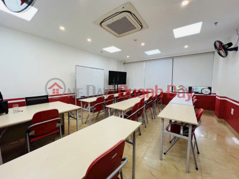 Bán tòa nhà 9 tầng mặt phố Cầu Giấy, 80m2, MT 4.9m, thang máy, giá 46.8 tỷ _0