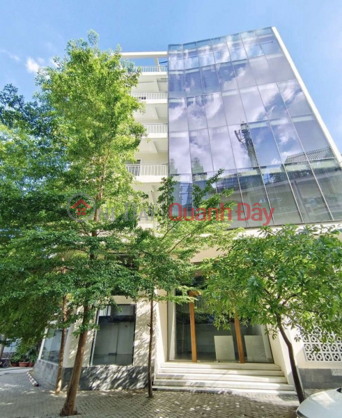 Corner 2 MT Hoang Du Khuong street, 18x12m, 5 floors throughout Rental Listings