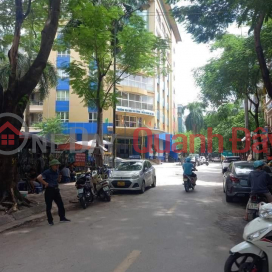 Bán Nhà Minh Khai dt23m2 xây 4,5 tầng sổ đỏ riêng chính chủ, ngõ rộng gần phố, 15m ra oto, gần TimeCity.giá _0