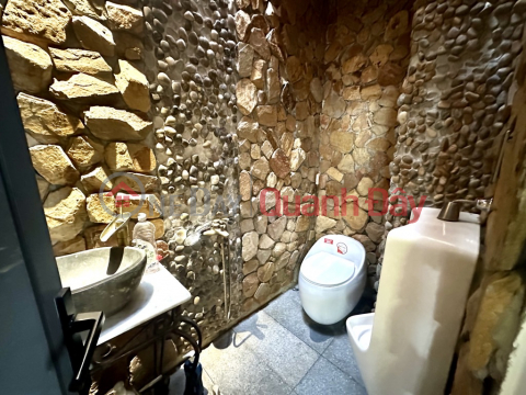 muốn bán, thương lượng, Nhà đẳng cấp cho người đẳng cấp _0