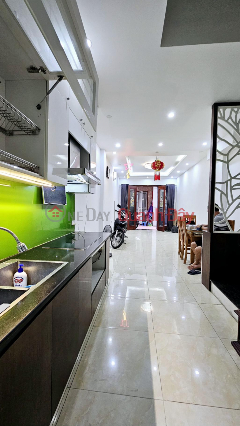 House for sale in Viet Hung Long Bien, alley near cars, built 5 floors, area 36m2, asking price 6 billion 3 _0