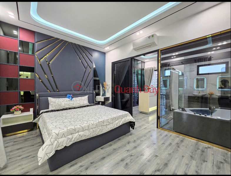 Son Tra, Ha Bong, 16-storey hotel with infinity pool, income nearly 300 million\\/month, right at Pham Van Dong beach. Vietnam | Sales đ 99.5 Billion