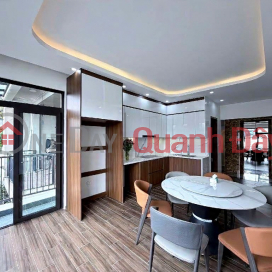 Lac Long Quan Street, 40m x 7 floors, elevator, 17.5 billion VND - 10m from the main street, parking available. _0
