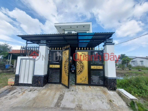 HOUSE FOR SALE WITH RED BOOK IN HAM TRONG, PHUOC HAU COMMUNE, CAN GIUOC DISTRICT, LONG AN PROVINCE. _0