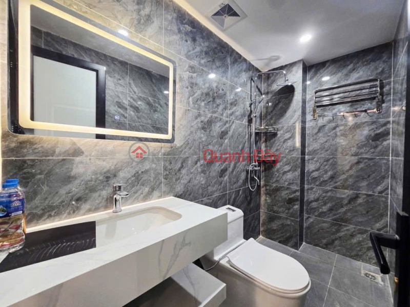 Property Search Vietnam | OneDay | Nhà ở, Niêm yết bán HOÀNG HOA THÁM 6 TẦNG THANG MÁY-DT 45M GIÁ 11,7 TỶ GẦN Ô TÔ