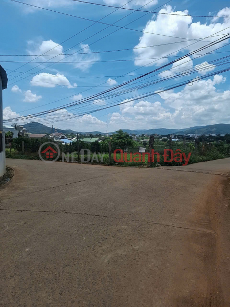 đ 1.75 Billion, BEAUTIFUL LAND - INVESTMENT PRICE - URGENTLY NEED TO SELL LAND LOT IN Lien Nghia town, Duc Trong, Lam Dong