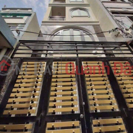 GOLDEN LAND - EXPANDING BOOK AT THE BACK - 14 ROOMS SERVICE APARTMENT - ELEVATOR - LEASING 70 TRILLION\/MONTH. _0