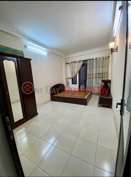 Whole house for rent in lane 254 Minh Khai, 35m2x4 floors, 2 bedrooms with private bathroom, 8.5 million\\/month Rental Listings