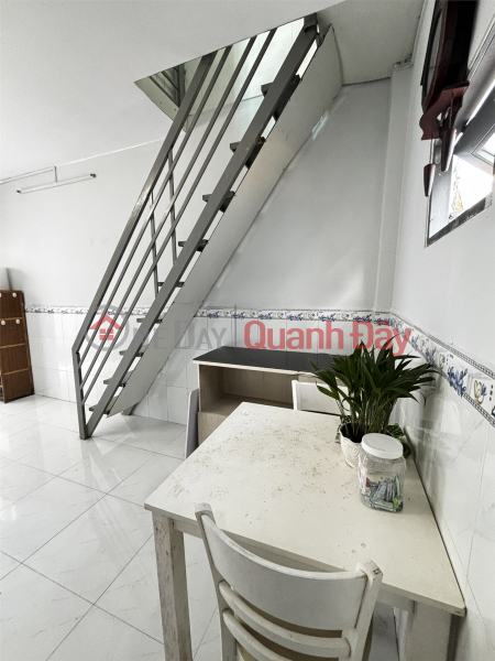 | Please Select, Residential, Sales Listings đ 650 Million