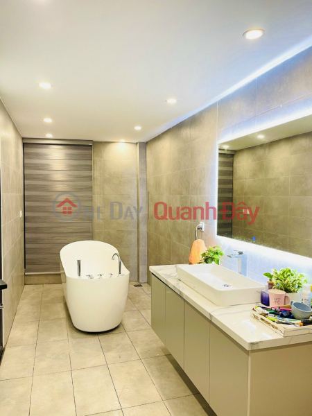 Property Search Vietnam | OneDay | Residential Sales Listings | Shock! House for sale Do Duc Duc, 42m2, corner lot - near the car - beautiful house 4 billion 6