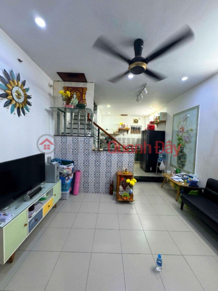 TRUONG PHUOC PHAN - LE VAN QUOI STREET, 2-STOREY HOUSE, 2 BEDROOMS, 32M2, ALLEY, NEAR THE STREET FRONTAGE, PRICE ABOVE 3 BILLION Sales Listings