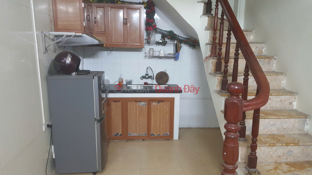 House for rent in car alley 147 Tan Mai, 5 floors, 3 bedrooms, only 8.5 million, move in immediately Rental Listings