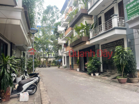 NHÀ ĐẸP KDT VĂN QUÁN - PHÂN LÔ - VỈA HÈ - OTO TRÁNH - 66m², 4 TẦNG, MT 4.2m _0