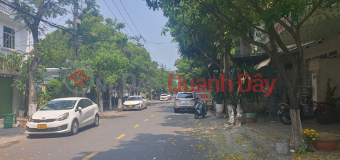 House for sale on Hoai Thanh street, My An, Da Nang. Nice location near University of Economics, busy area, Good price, need to sell quickly _0