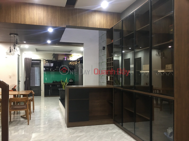Selling 3-storey house with business front on Ly Thai Tong-Hoa Minh-Lien Chieu-ĐN-100m2-Only: 8.3 billion-0901127005., Vietnam, Sales đ 8.3 Billion