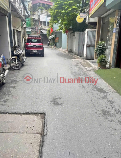 HOUSE FOR SALE IN CHUA LANG, CAR GARAGE, BUSINESS, NEAR STREET, VENTILABLE IN FRONT OF HOUSE, EXPANDABLE IN BACK - 4 FLOORS, 52 SQM, _0